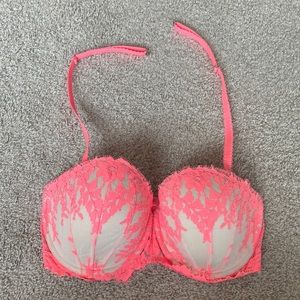 NWT Victoria’s Secret lace bra